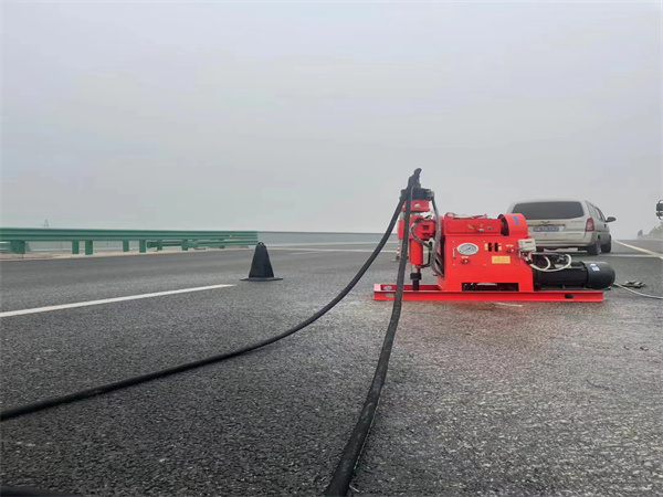 淮滨马路路基路面开裂下沉注浆加固灌浆